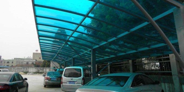 陽光板雨棚如何安裝？陽光板雨棚安裝注意事項